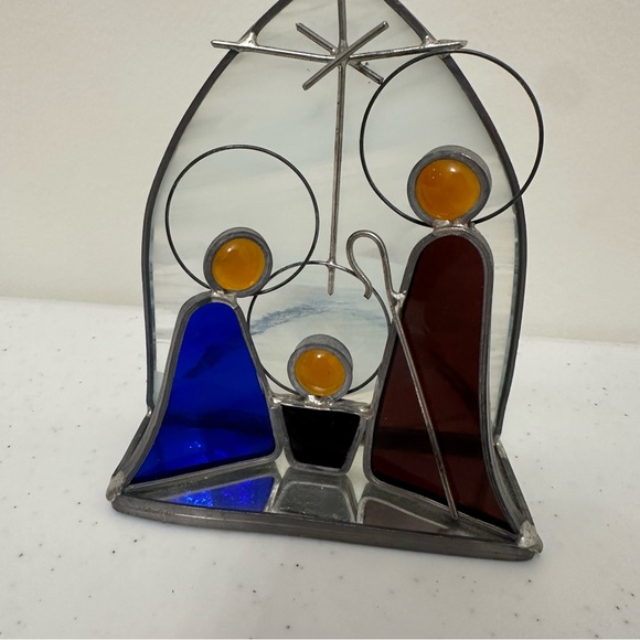 Stained Glass Christmas Nativity Scene Holy Family Tea Light Holder - Picture 2 of 9